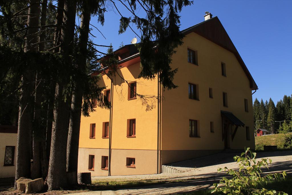 Apartmany Olympia Železná Ruda Екстериор снимка