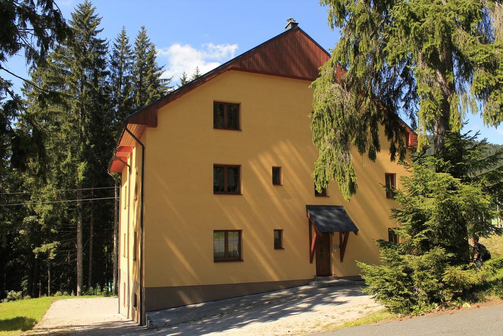 Apartmany Olympia Železná Ruda Екстериор снимка